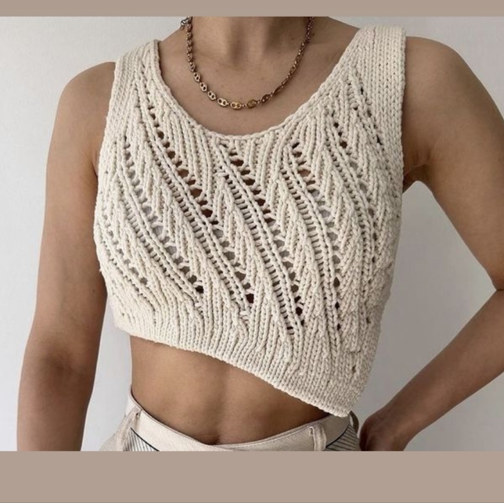 Zara Cream Crochet Knit Asymmetrical Crop Tank Top Size Small